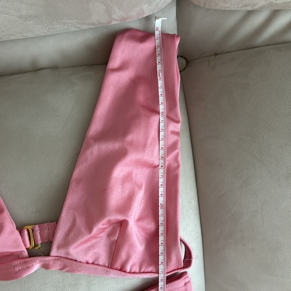 Pink bikini - Picture 3 of 4